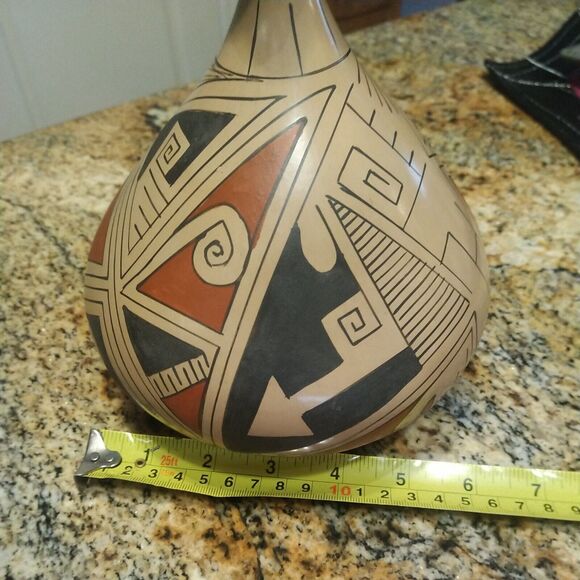 Stunning Vintage Mata Ortiz Mexico Pottery by Celia Lopez - Picture 11 of 11